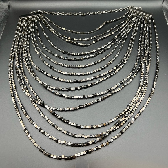 Jewelry - Charcoal Bib Style Necklace